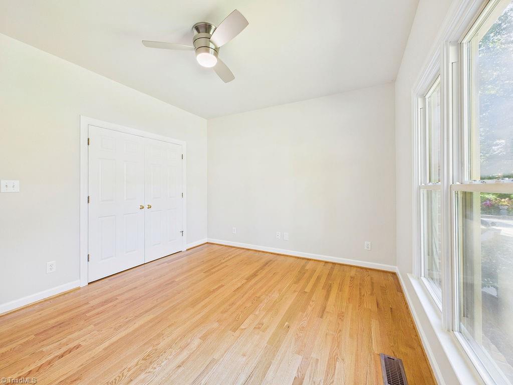 948 Aquaview Drive