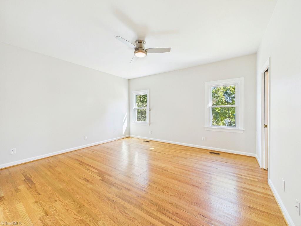 948 Aquaview Drive