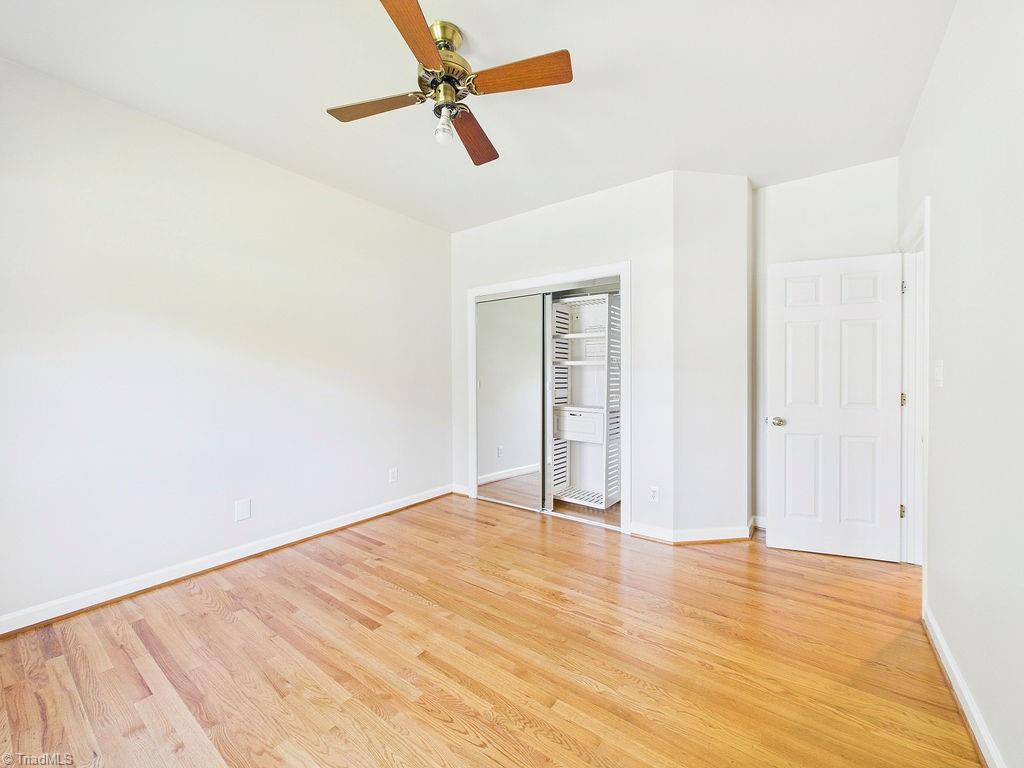948 Aquaview Drive