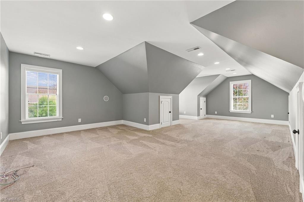 225 Heatherwood Drive, Winston-Salem
