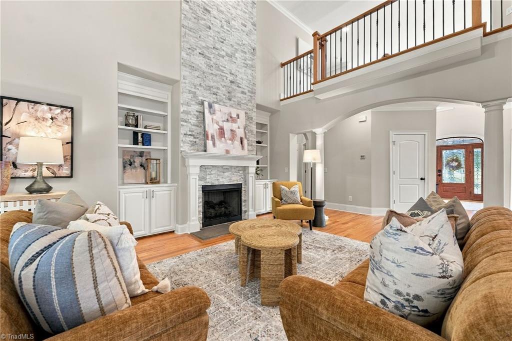 225 Heatherwood Drive, Winston-Salem