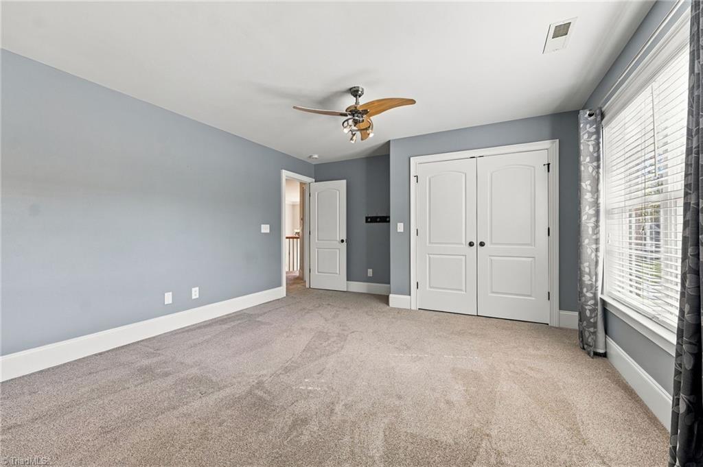 225 Heatherwood Drive, Winston-Salem