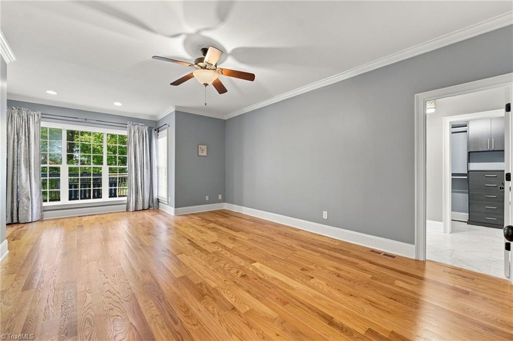 225 Heatherwood Drive, Winston-Salem