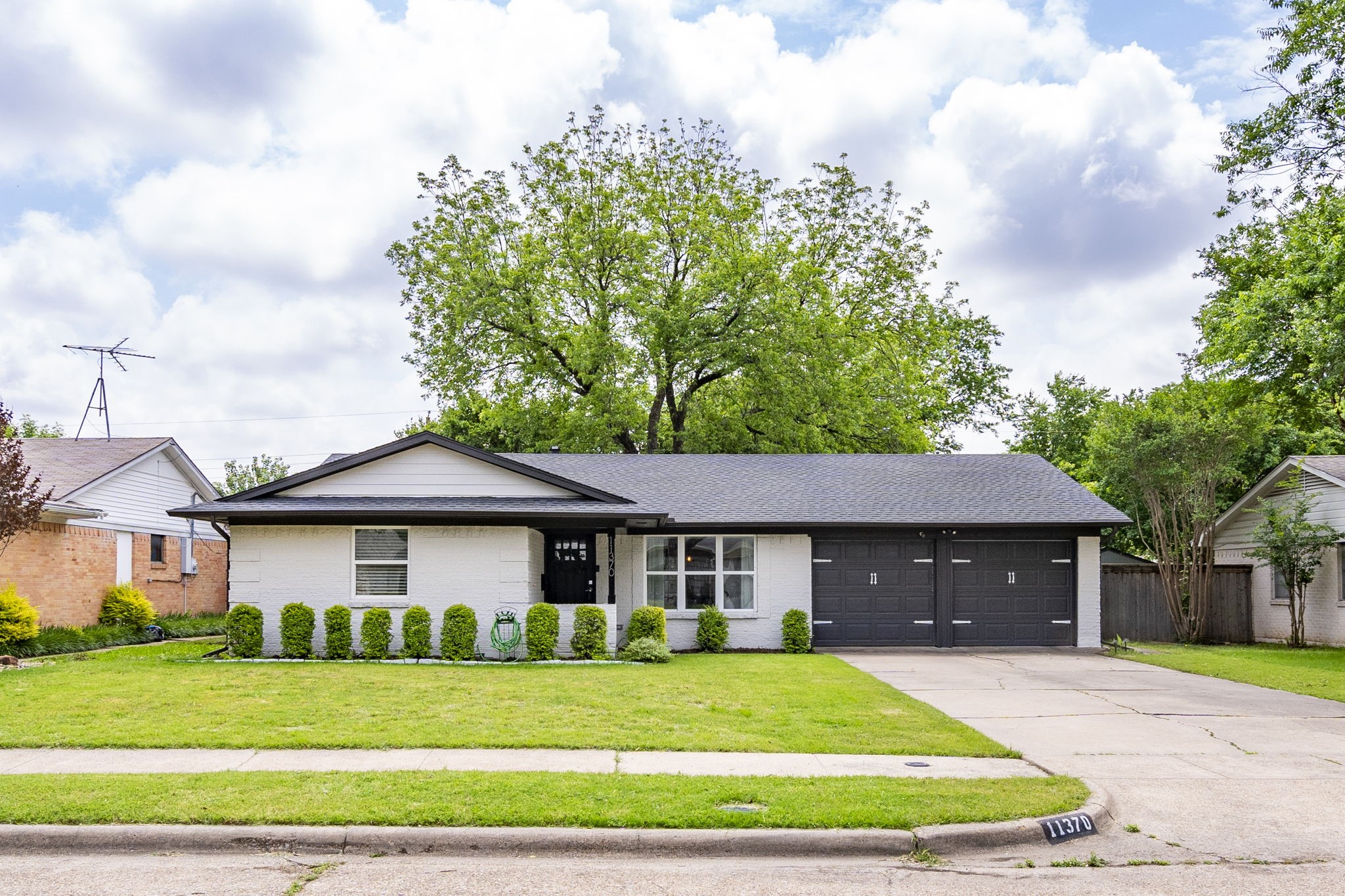 11370 Earlywood Drive