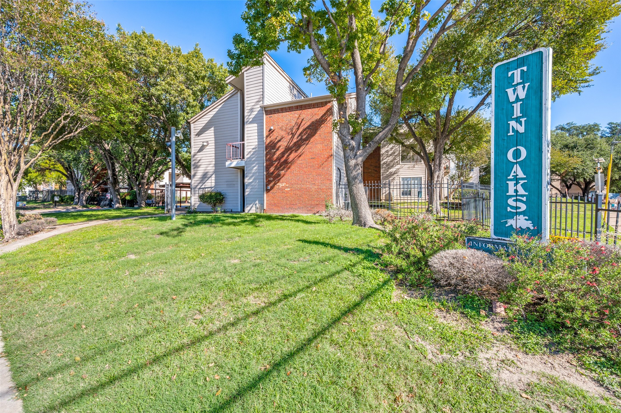 9747 Whitehurst Drive 110D