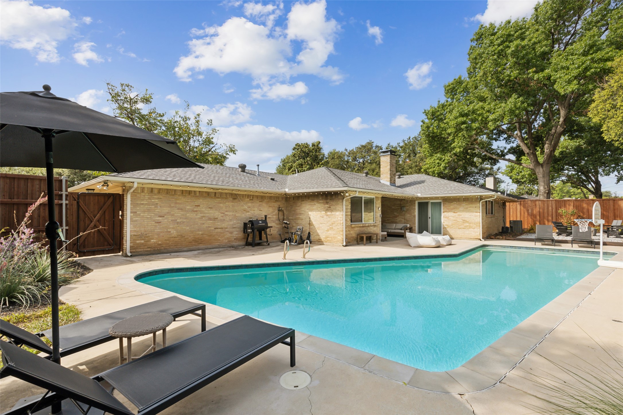 3497 Webb Garden Drive