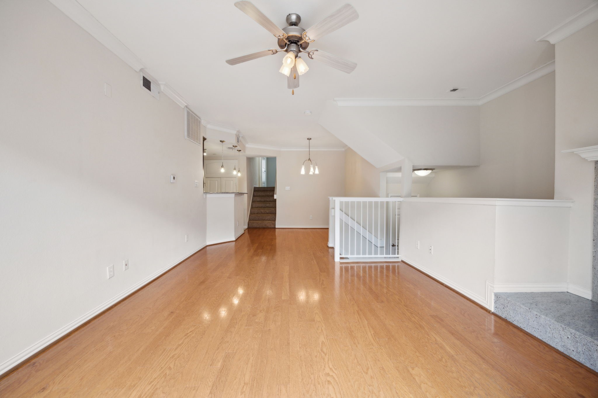 2201 Wolf Street 2104