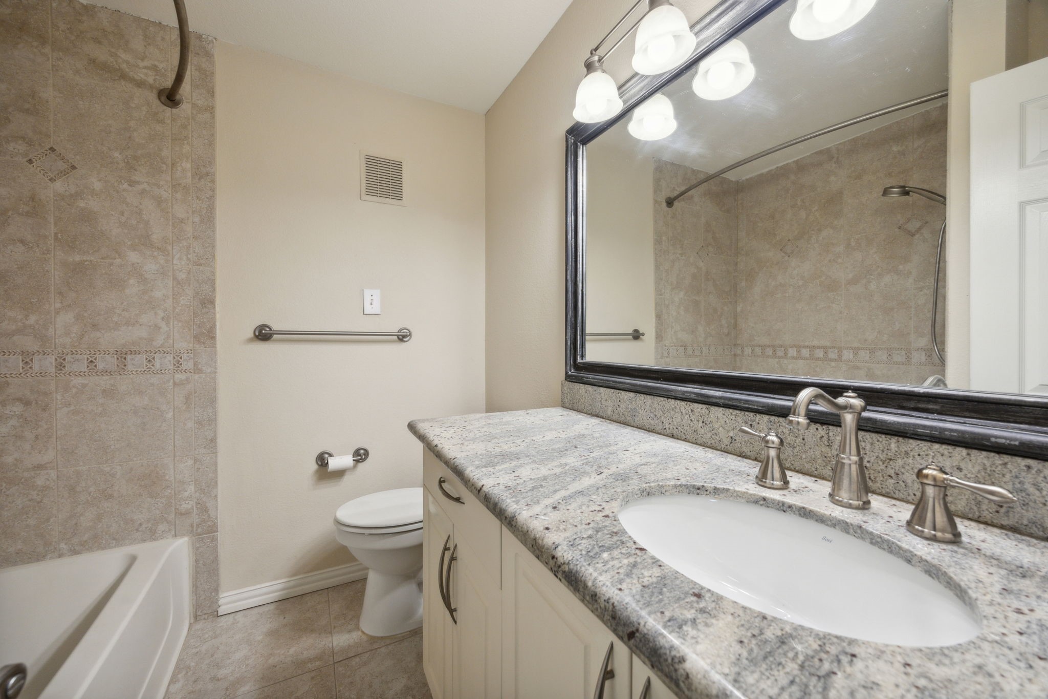 2201 Wolf Street 2104