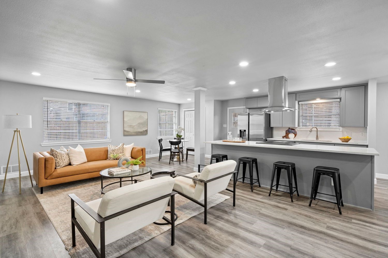 9723 Queenswood Lane