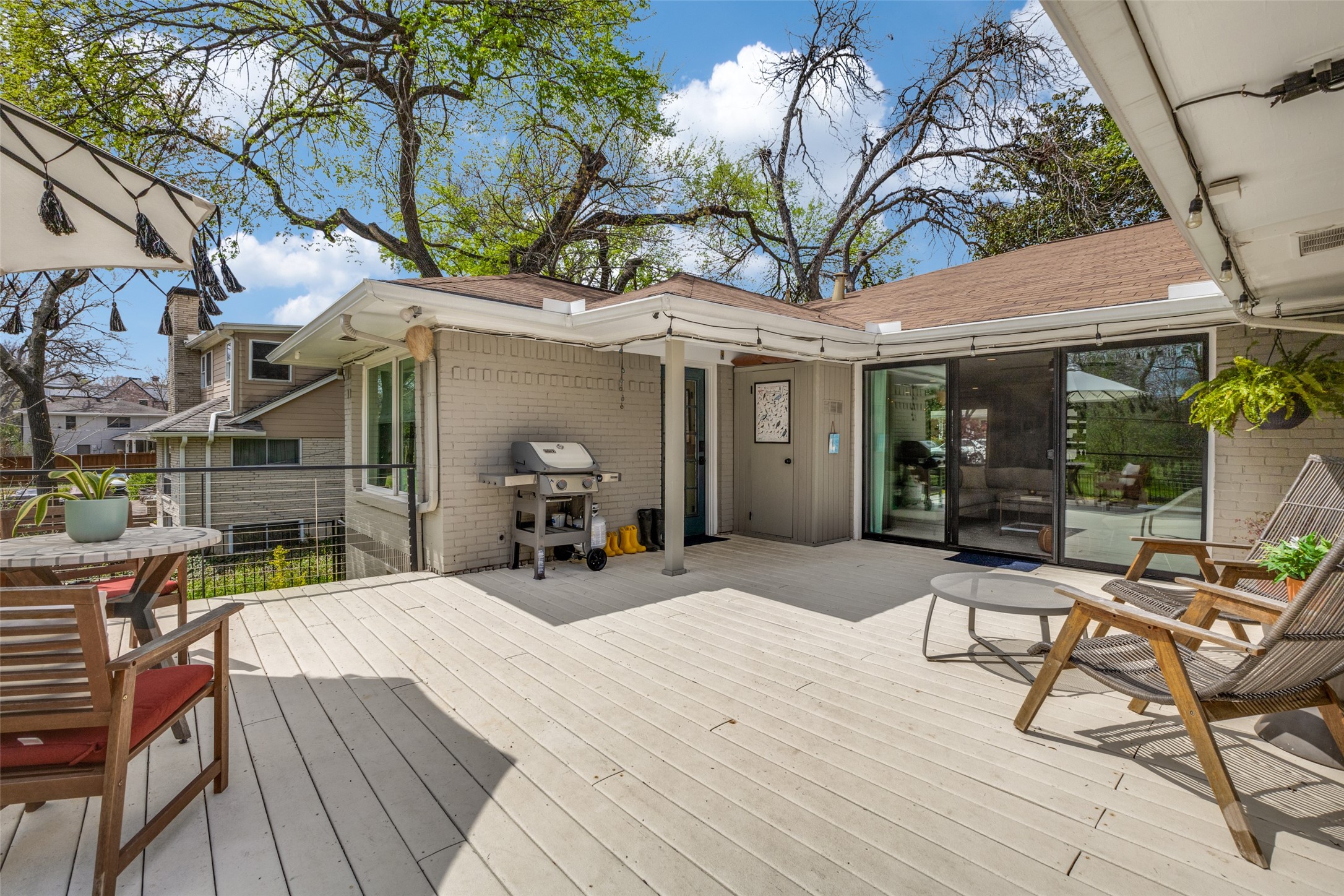 7224 Alexander Drive