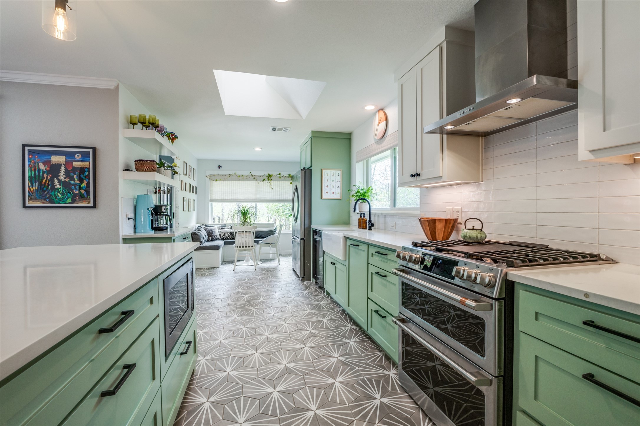 7224 Alexander Drive