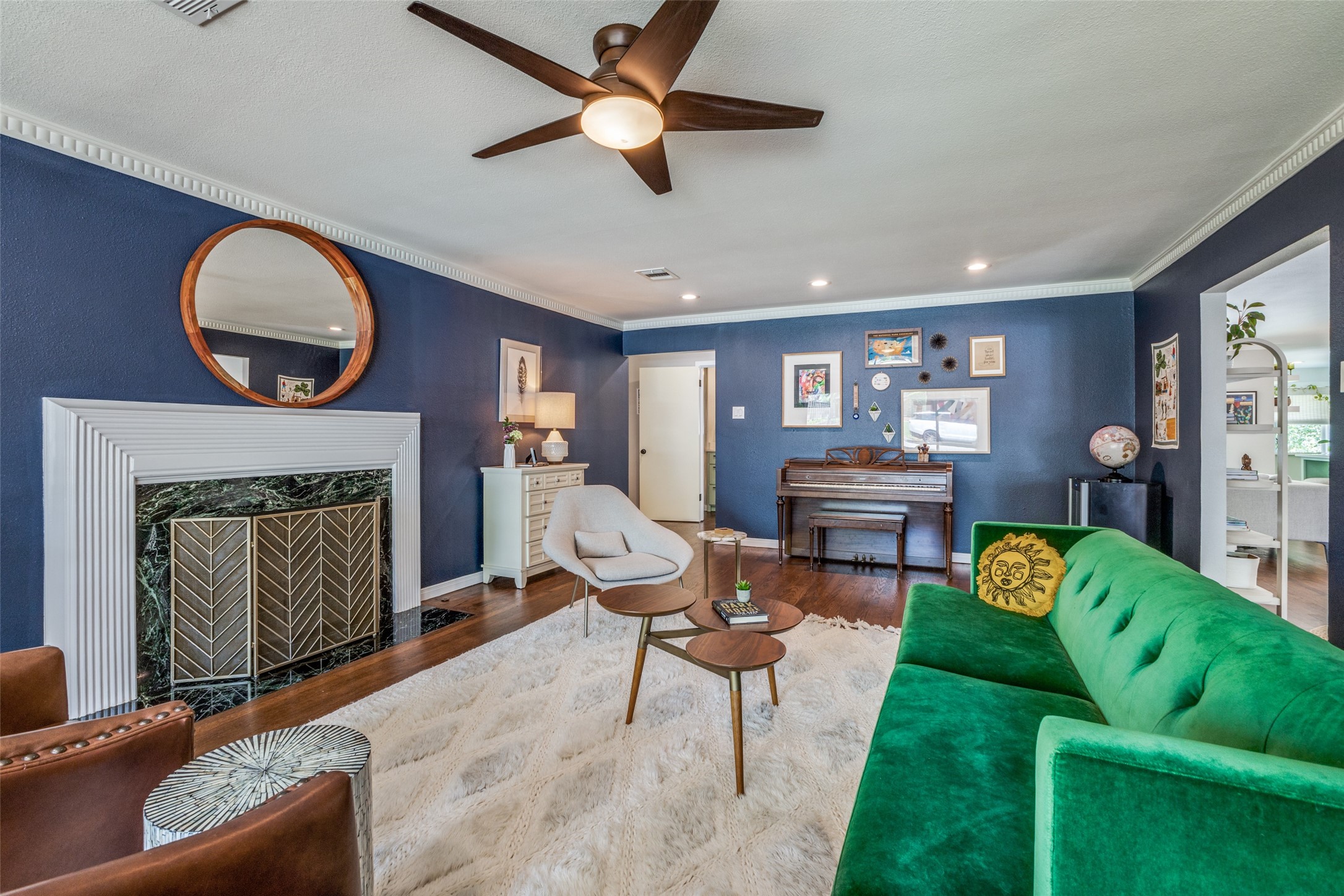 7224 Alexander Drive