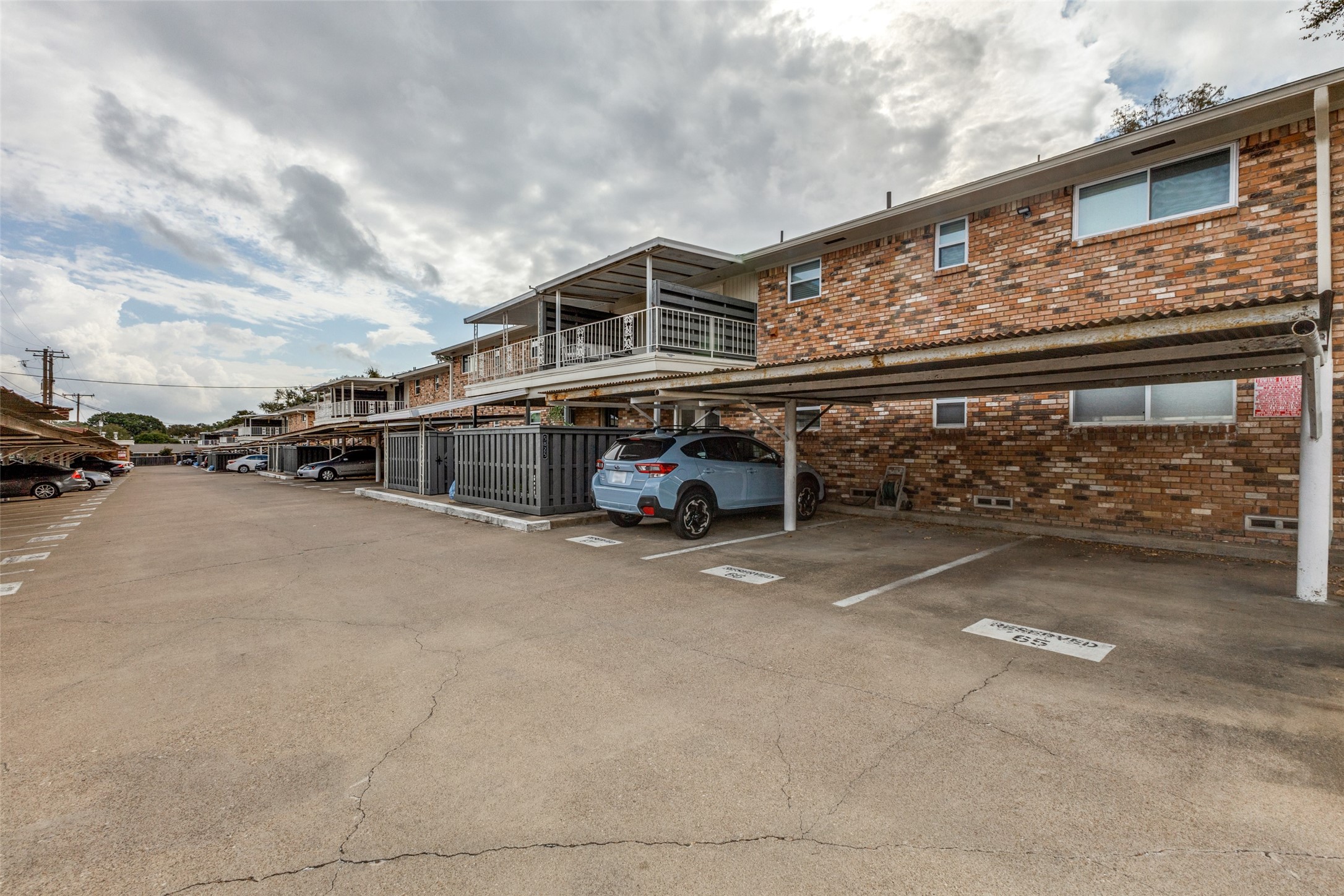 5825 E University Boulevard D