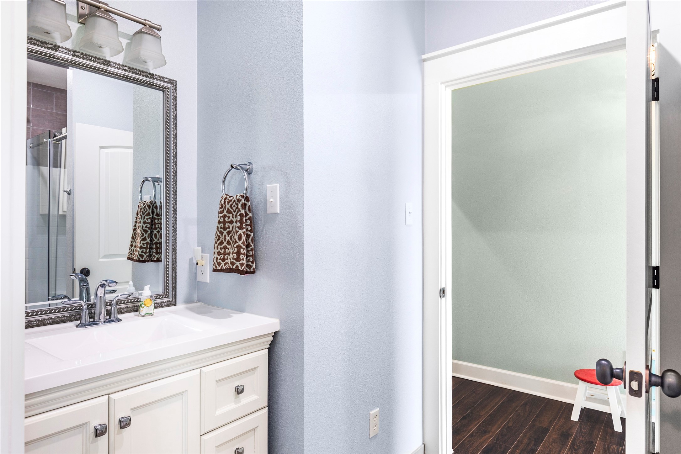 1570 County Road 1144