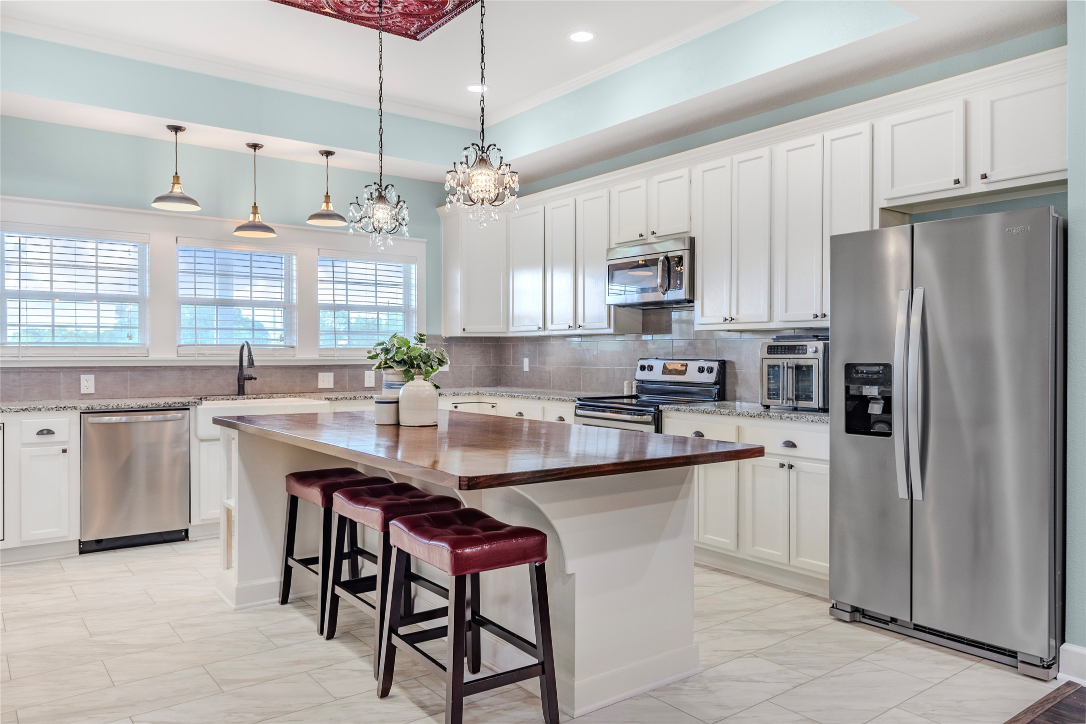 1570 County Road 1144