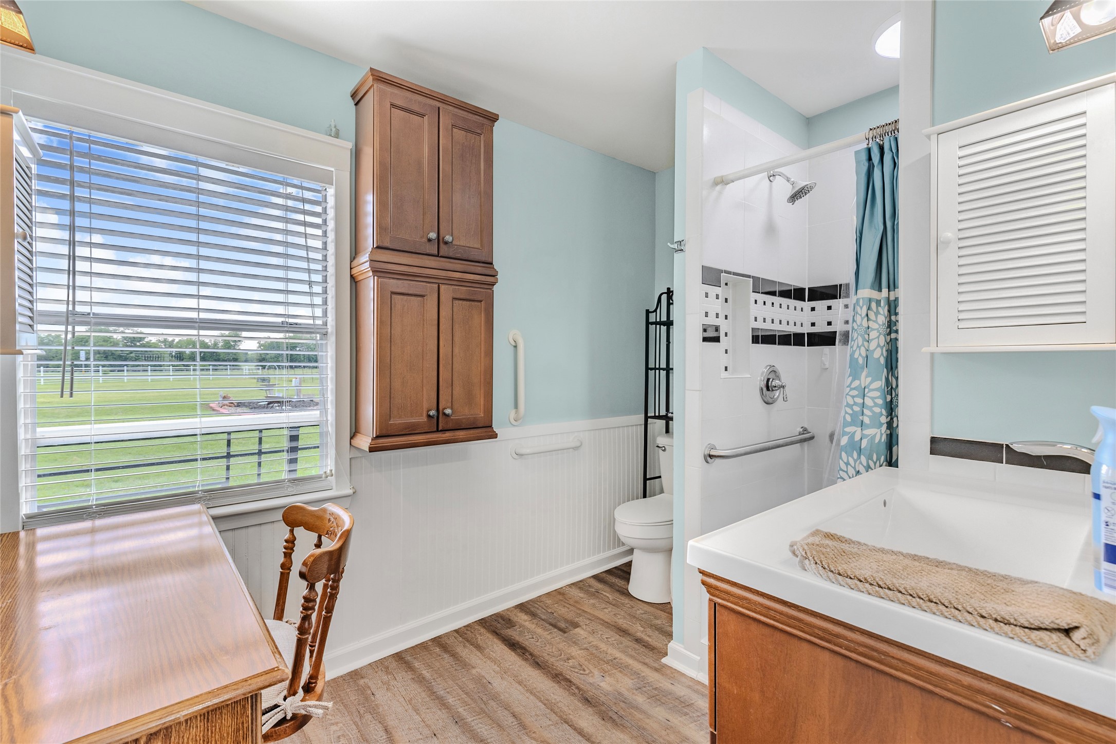 1570 County Road 1144