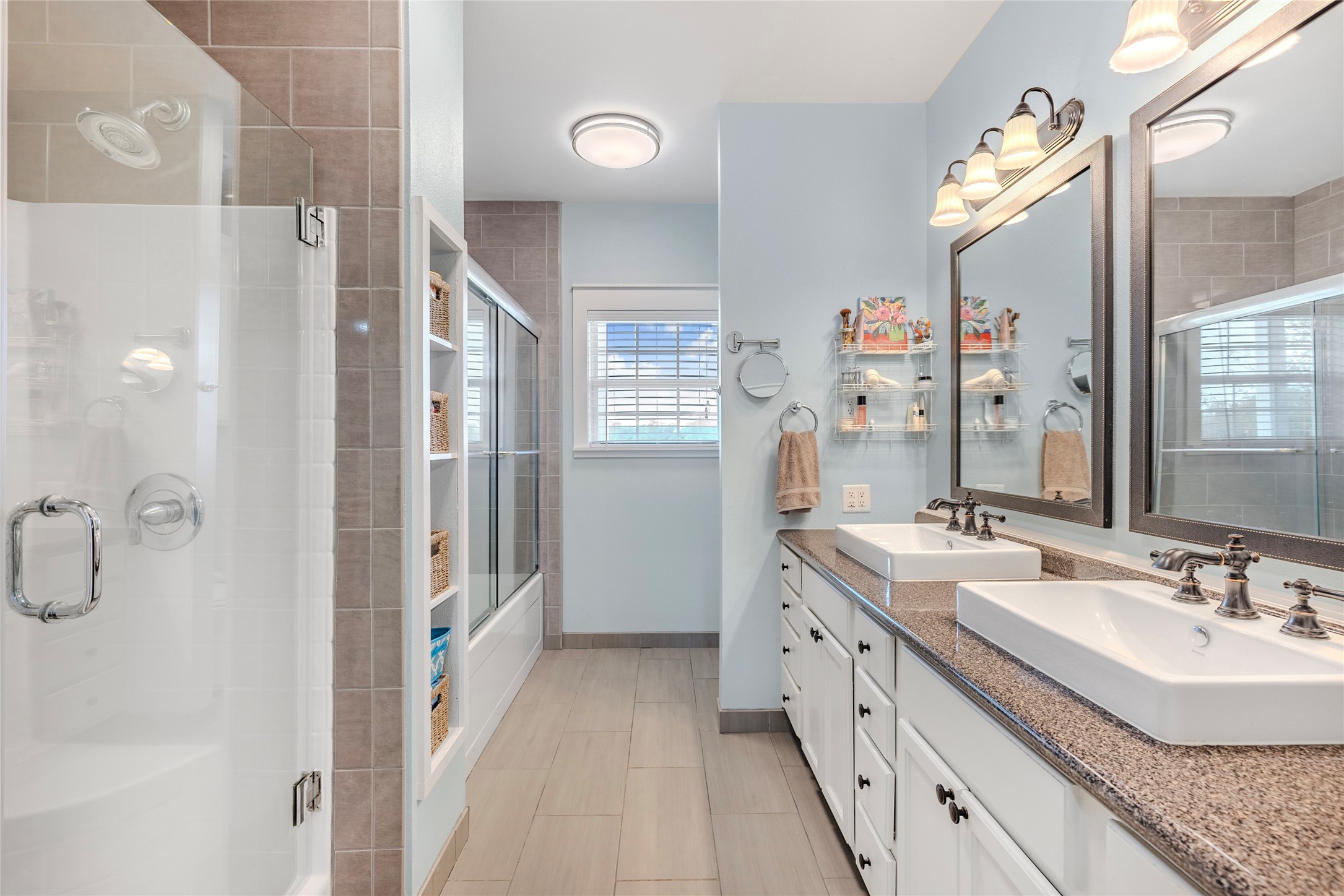 1570 County Road 1144