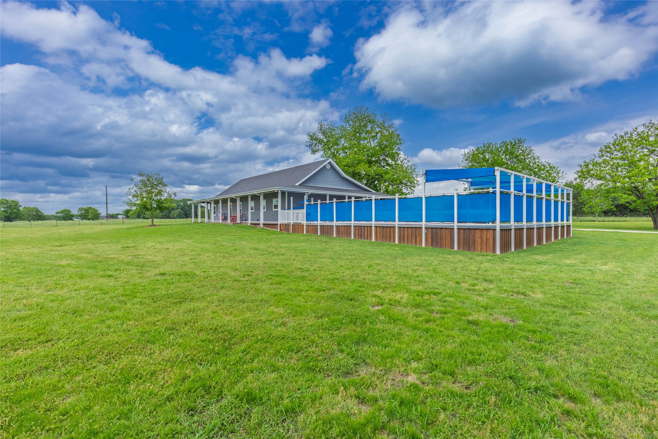 1570 County Road 1144