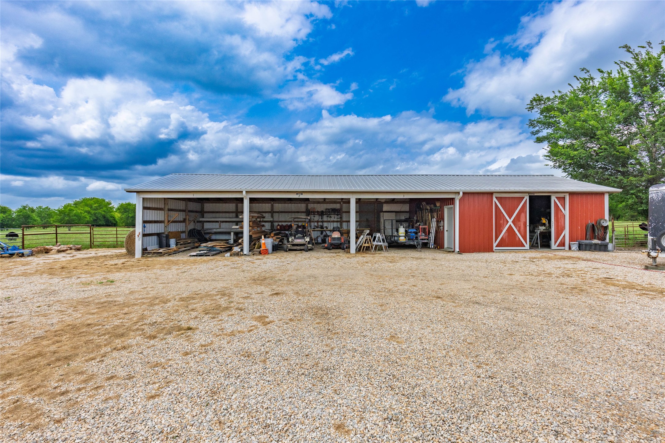 1570 County Road 1144