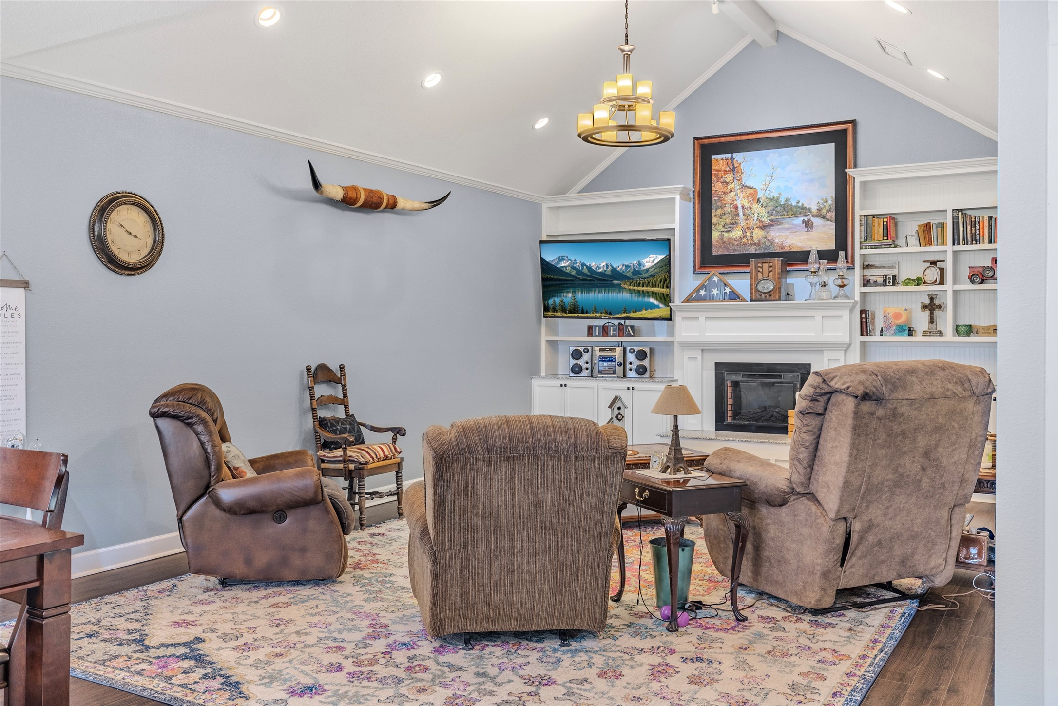 1570 County Road 1144