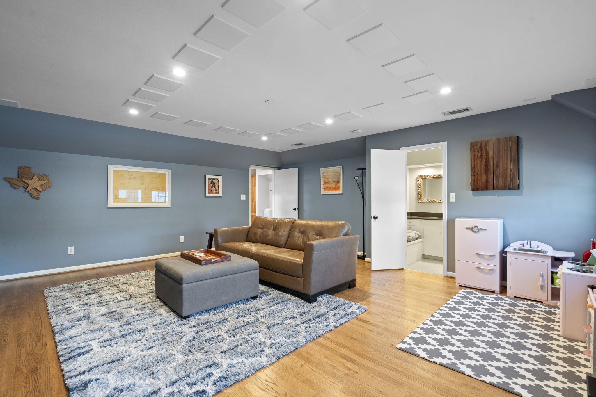 1405 Foxgrove Circle