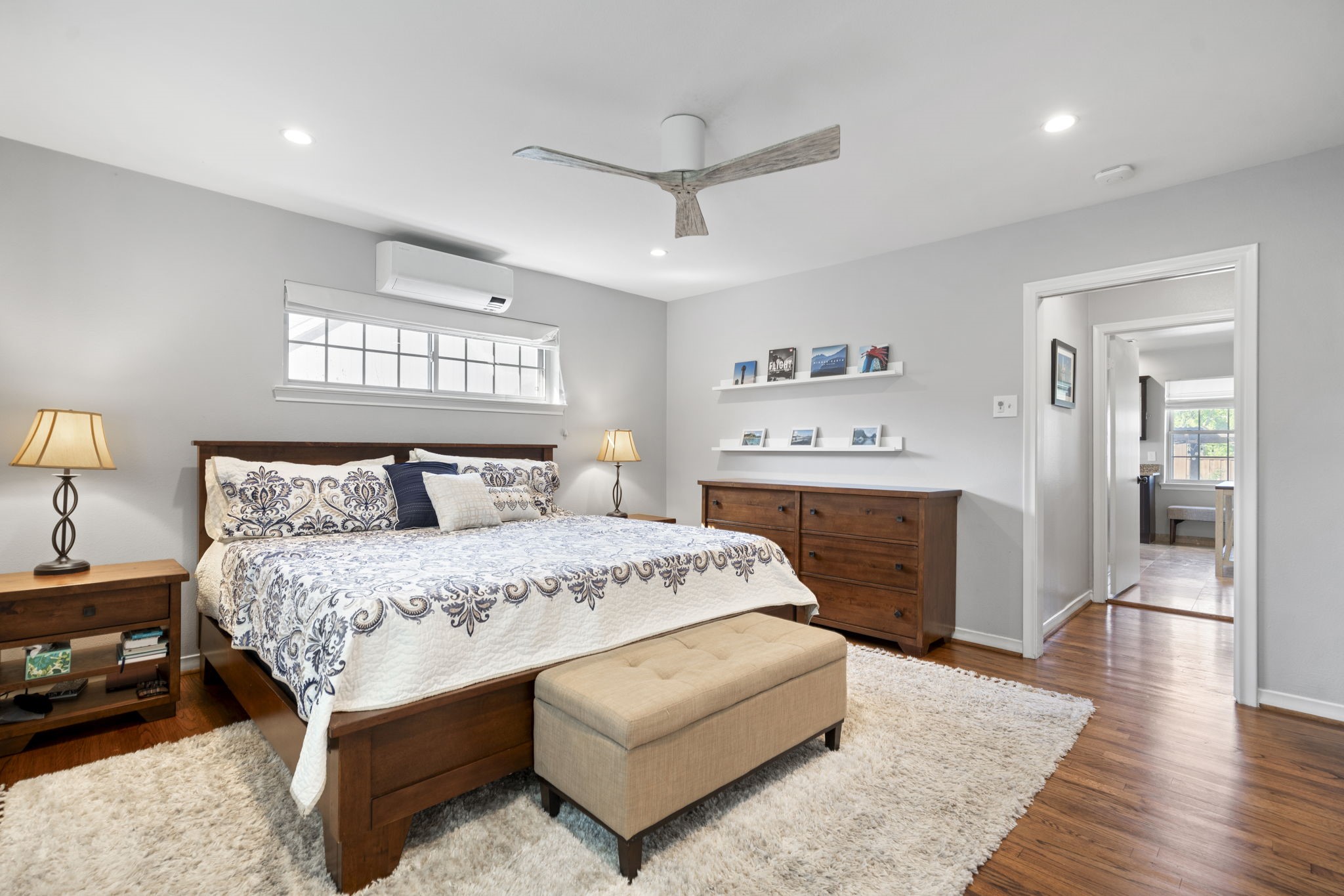 1405 Foxgrove Circle