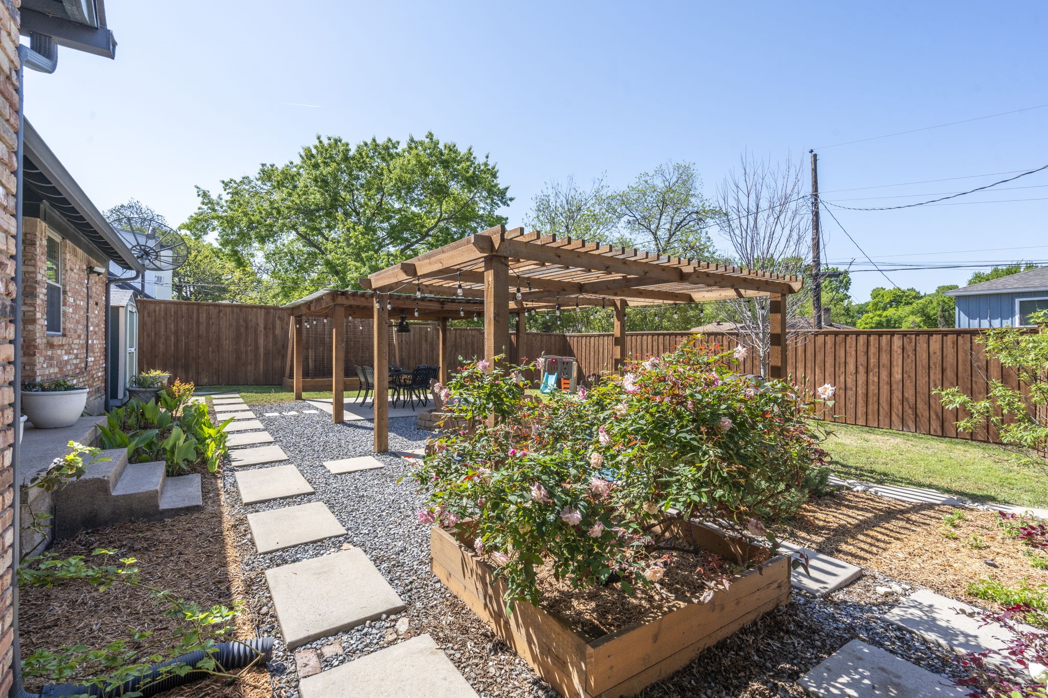 1405 Foxgrove Circle