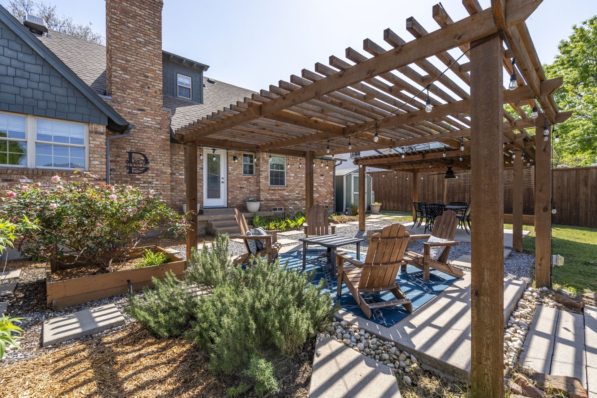 1405 Foxgrove Circle