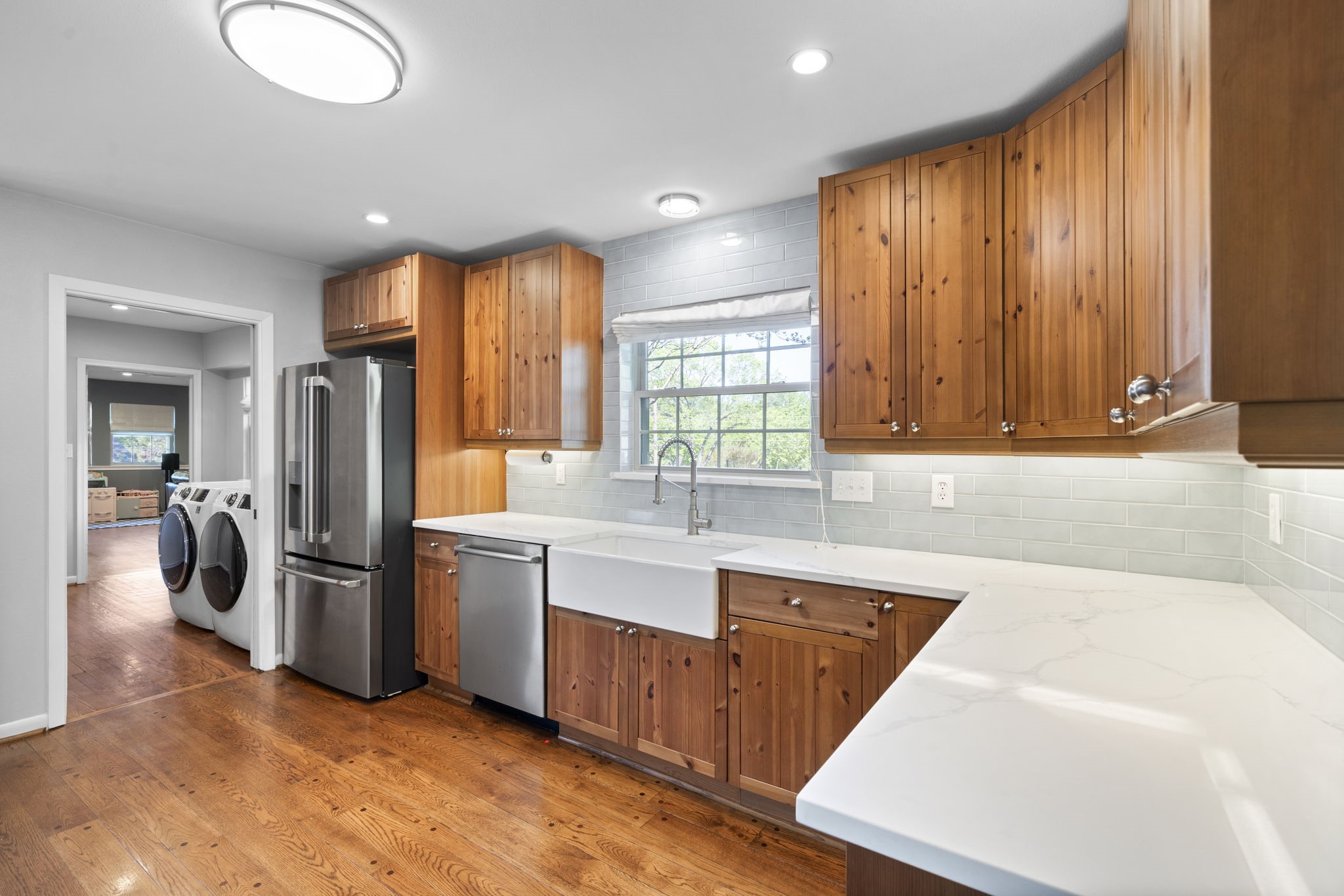 1405 Foxgrove Circle