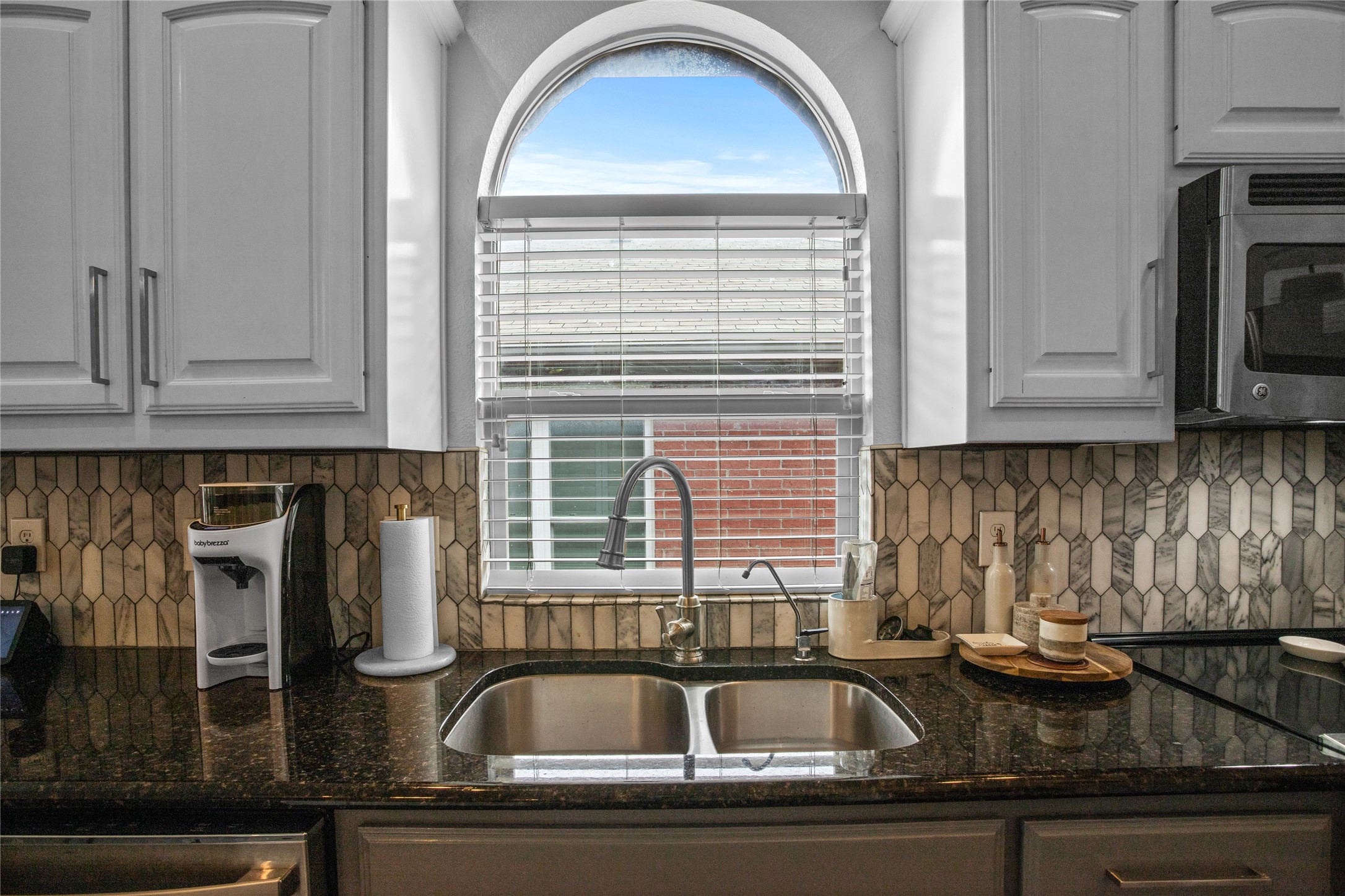 10917 Emerald Park Lane