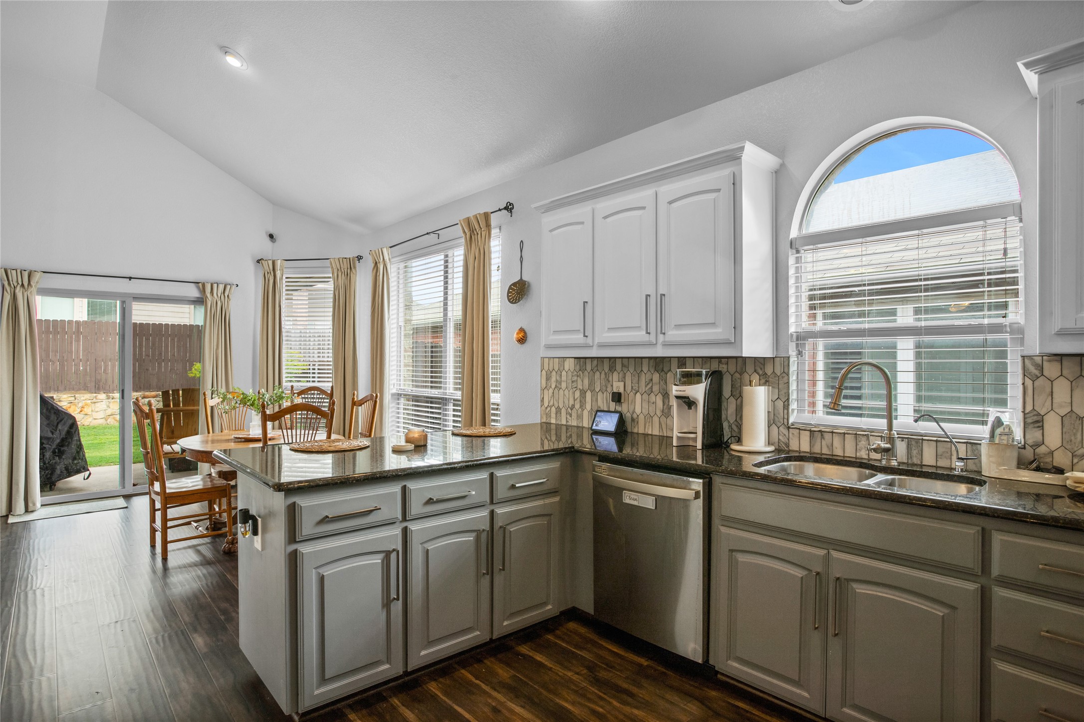 10917 Emerald Park Lane