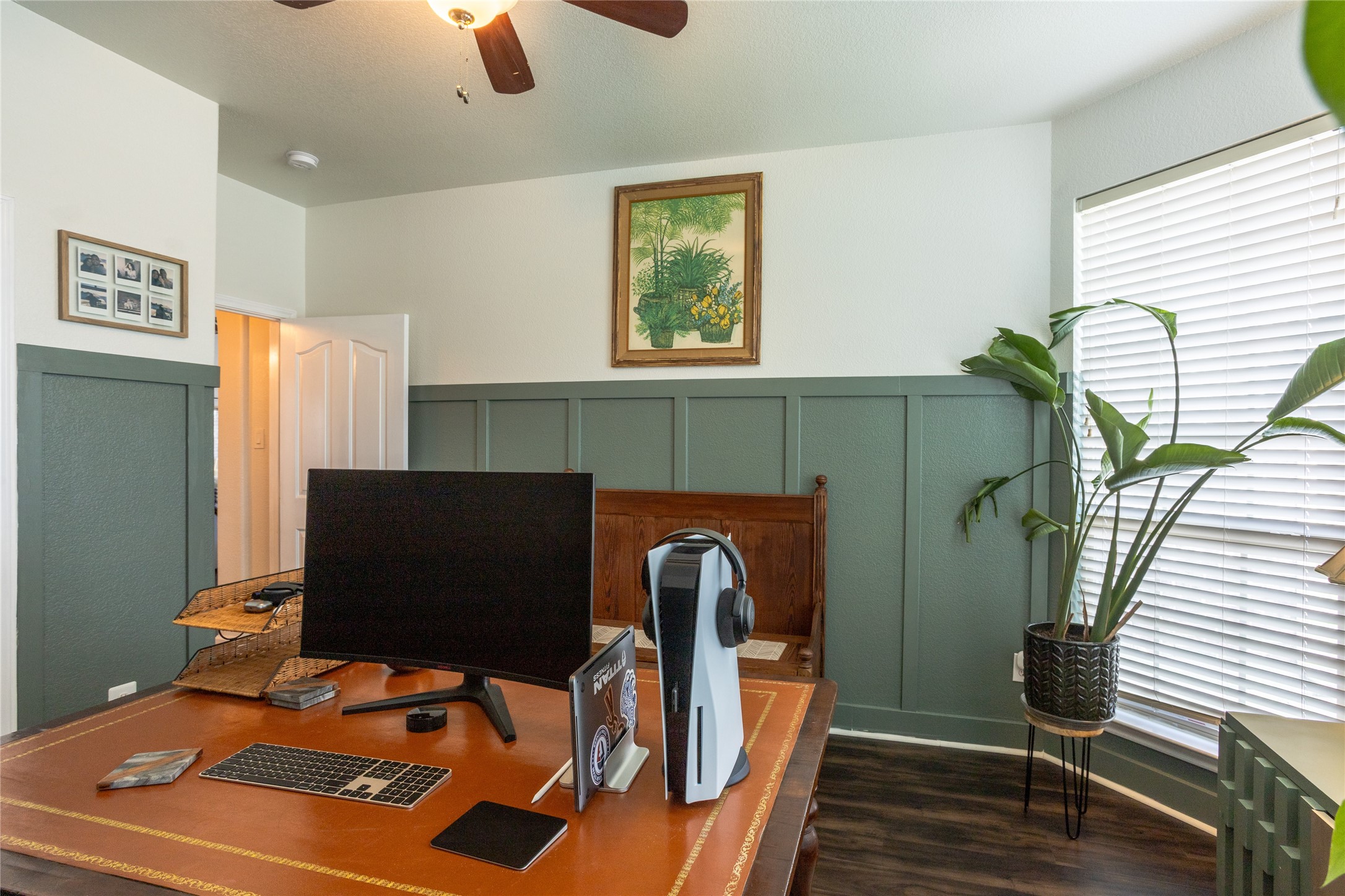 10917 Emerald Park Lane