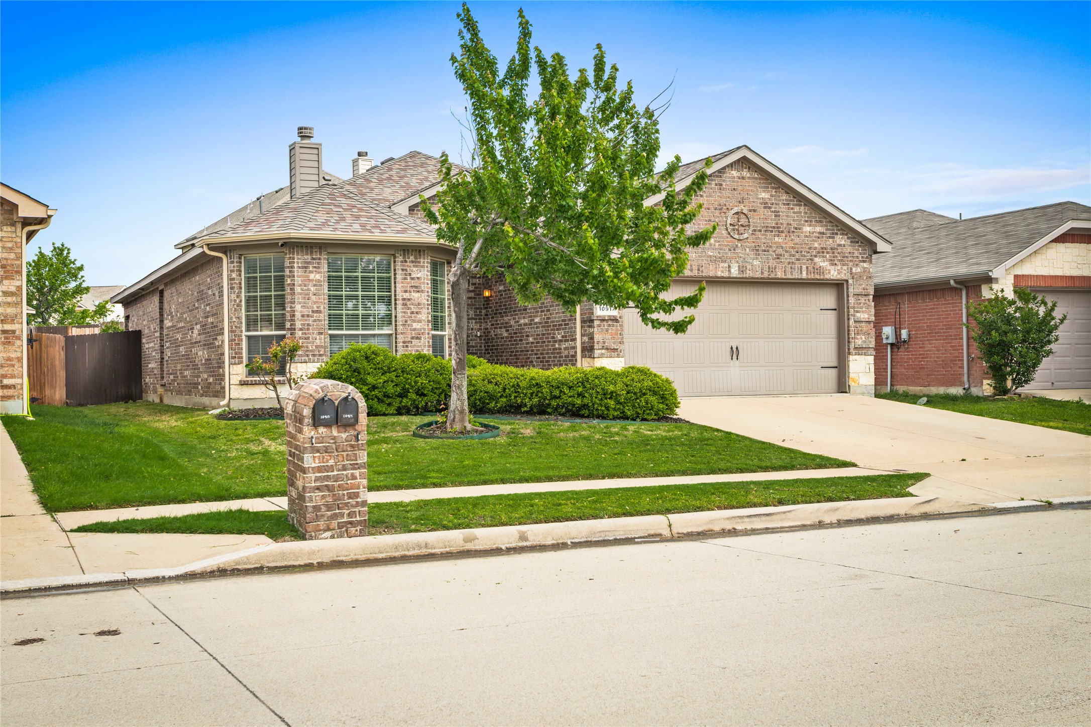 10917 Emerald Park Lane