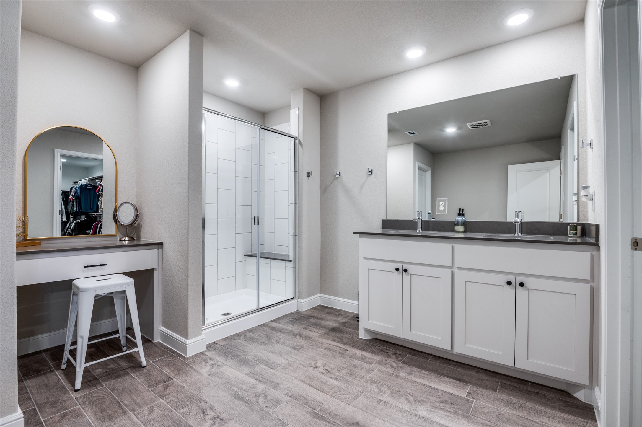 1349 Rolling Meadows Drive