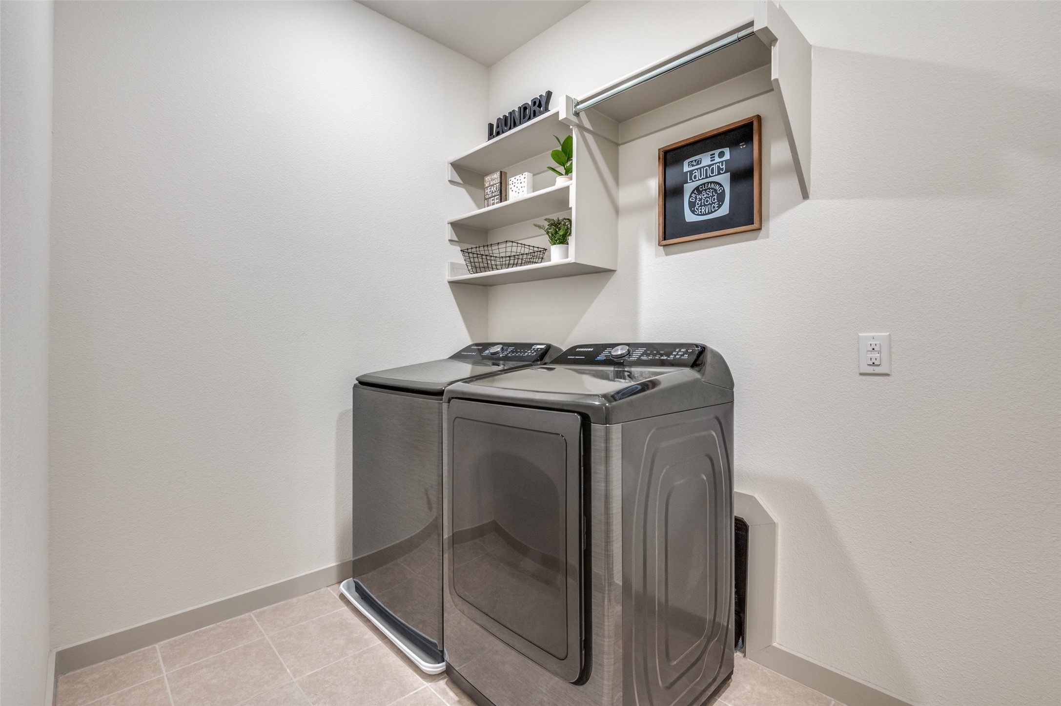 570 Cobblestone Lane