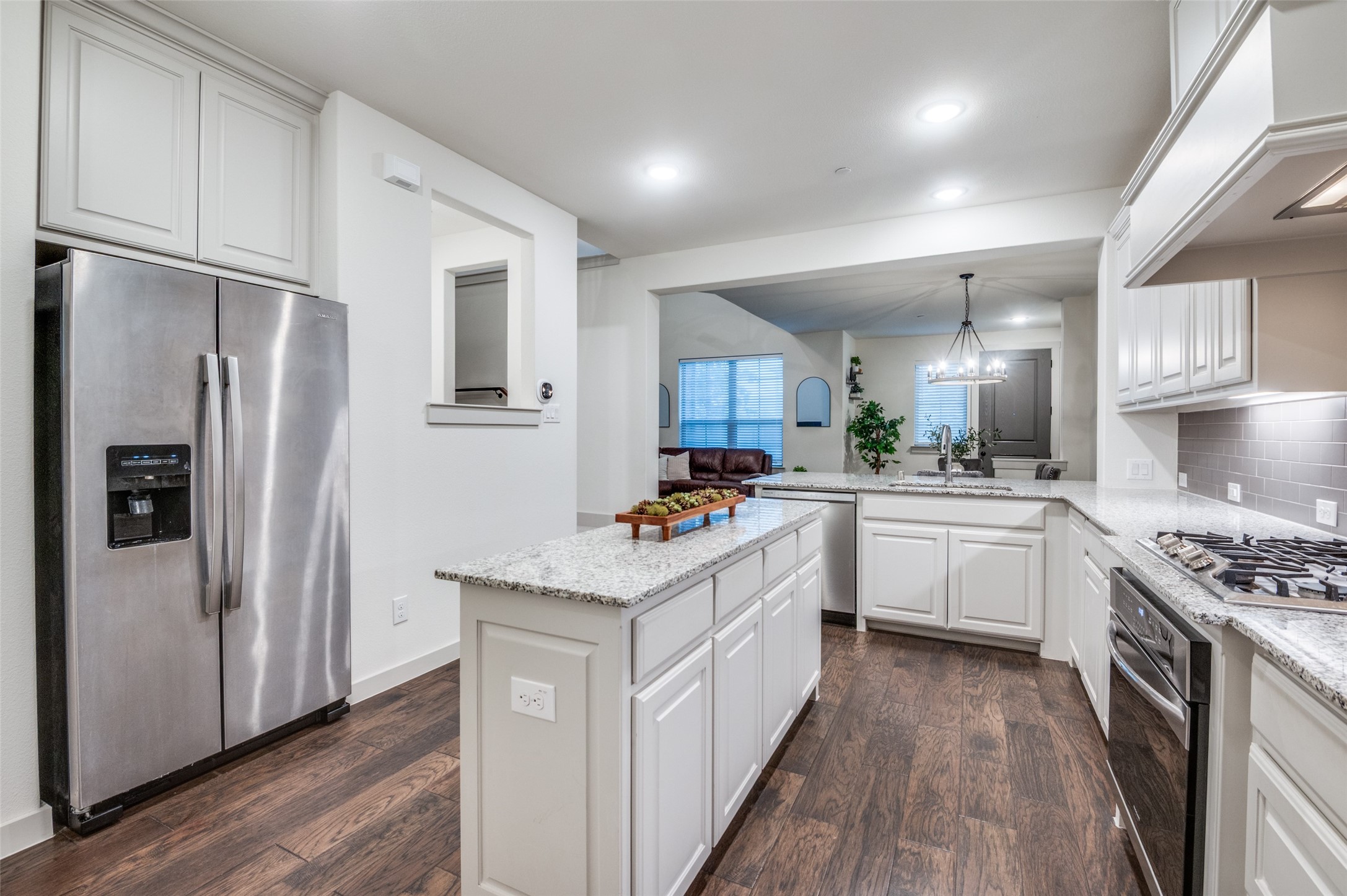 570 Cobblestone Lane