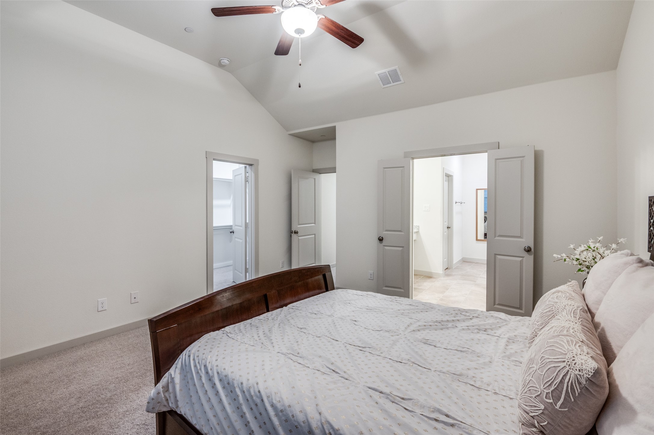 570 Cobblestone Lane