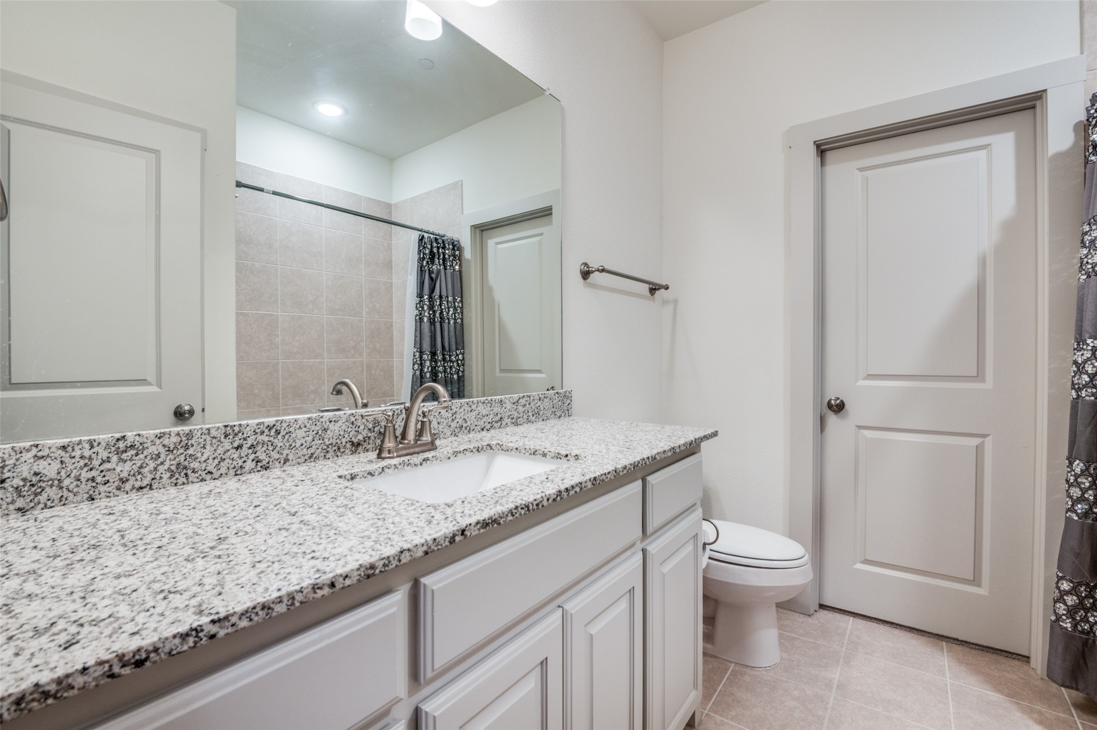 570 Cobblestone Lane