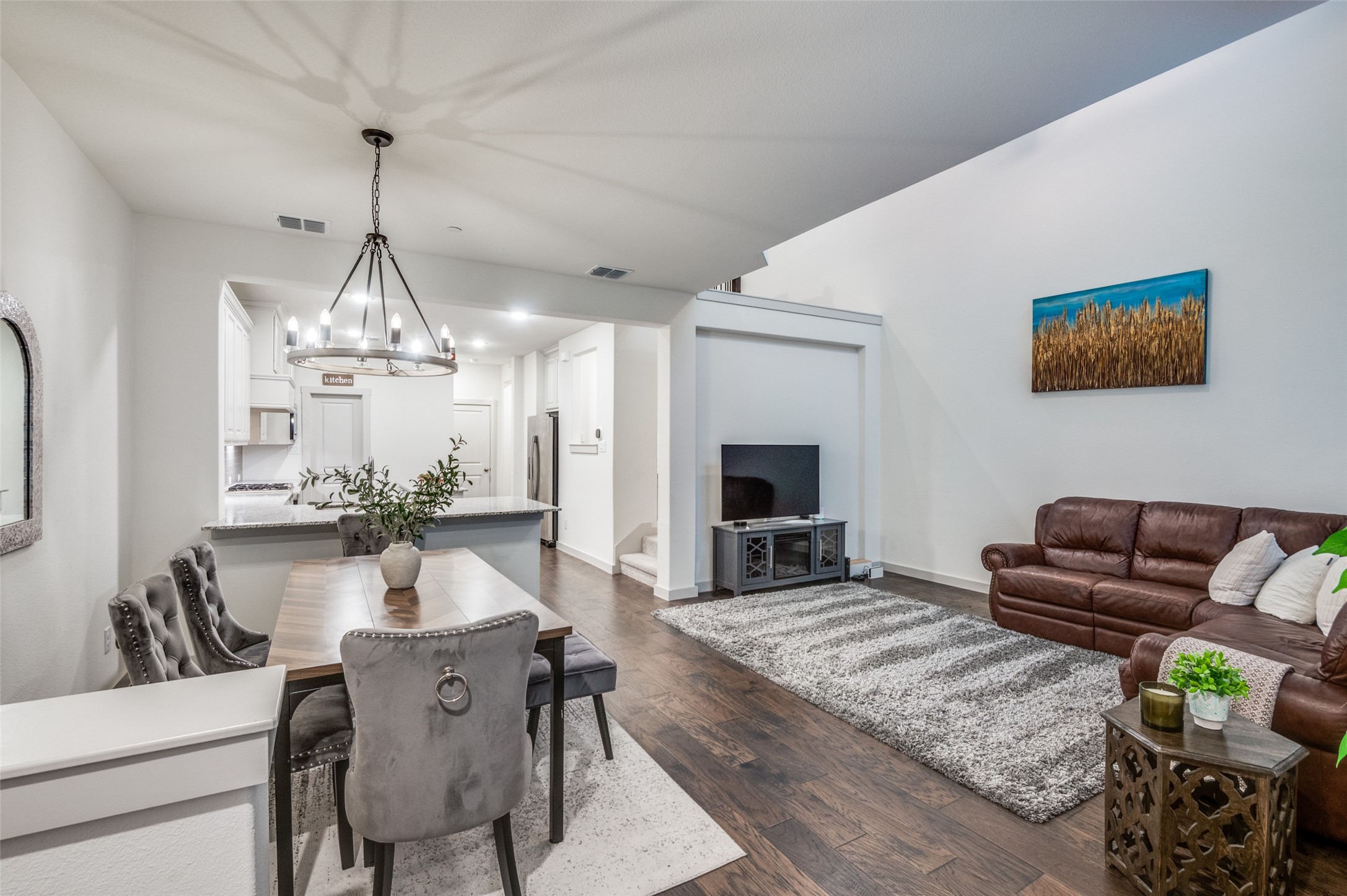 570 Cobblestone Lane