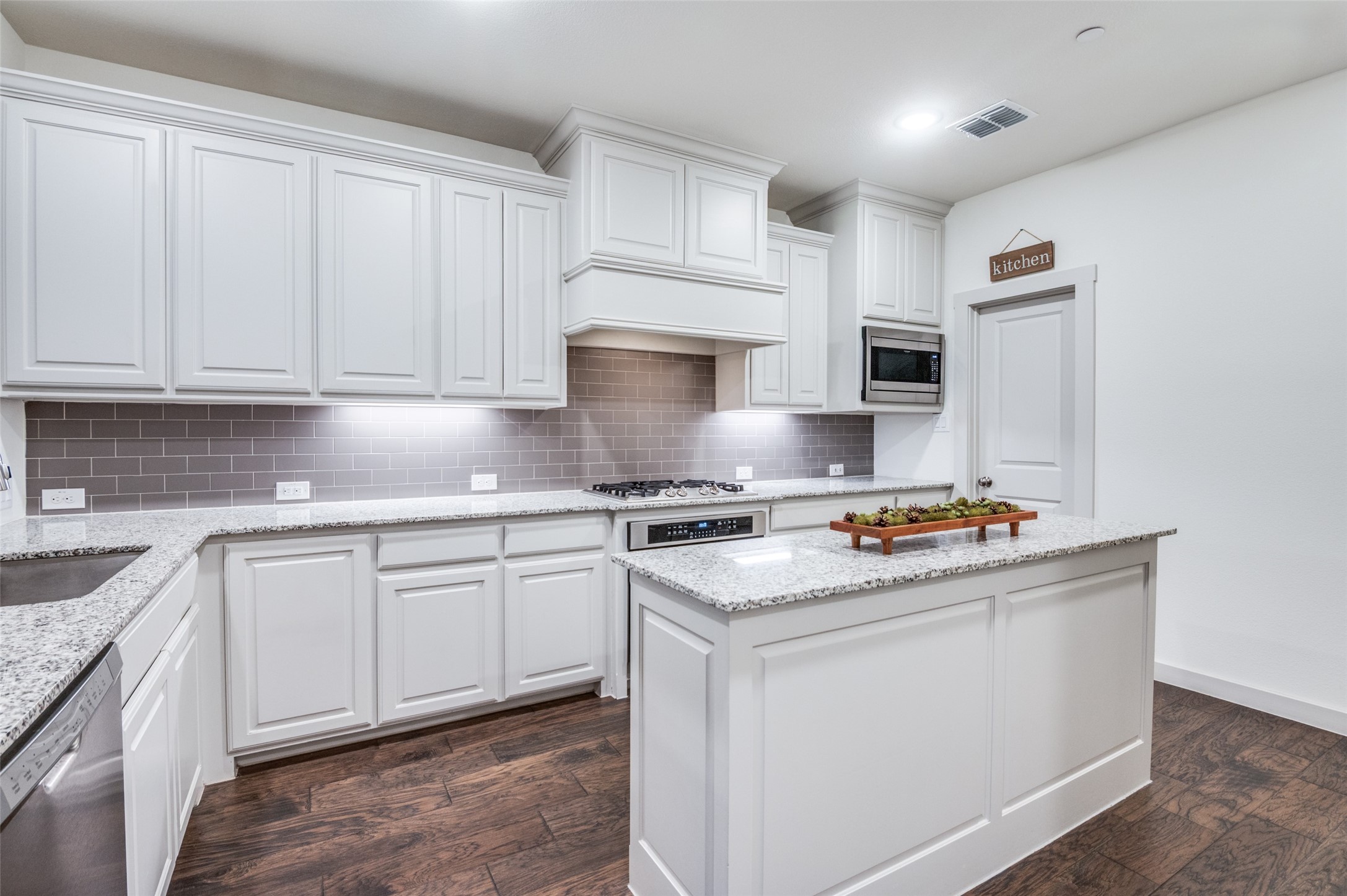 570 Cobblestone Lane