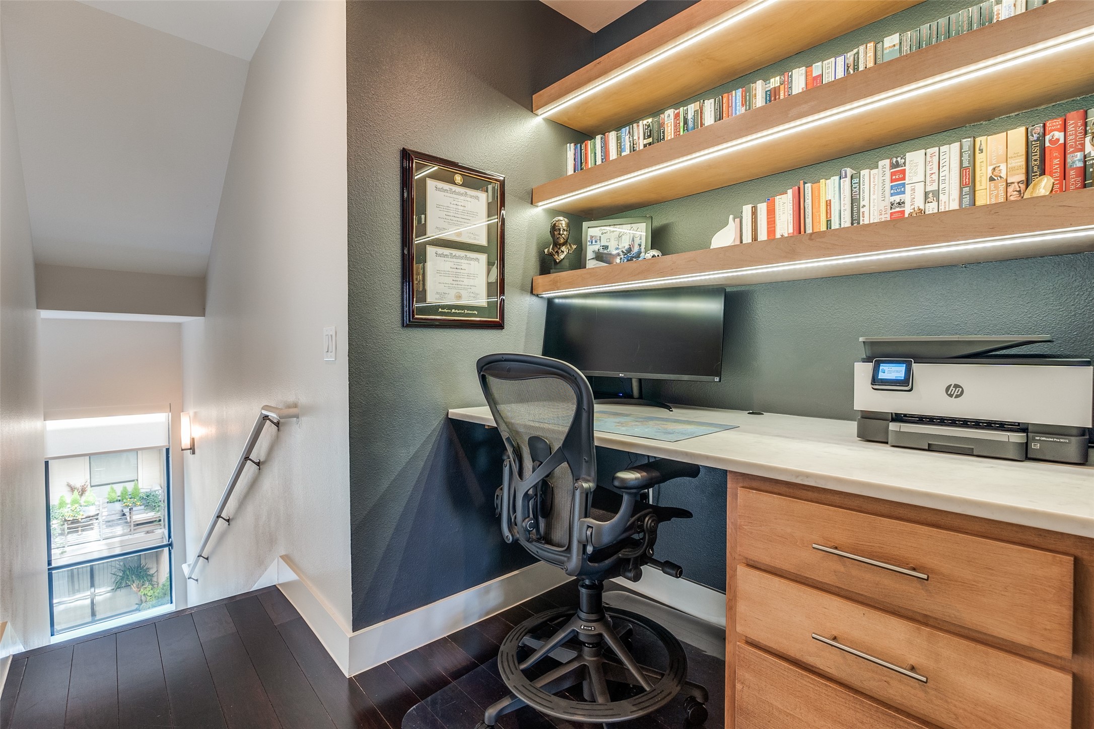 4140 Newton Avenue 17