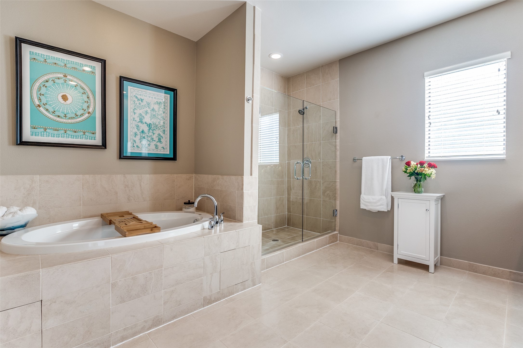 4140 Newton Avenue 17