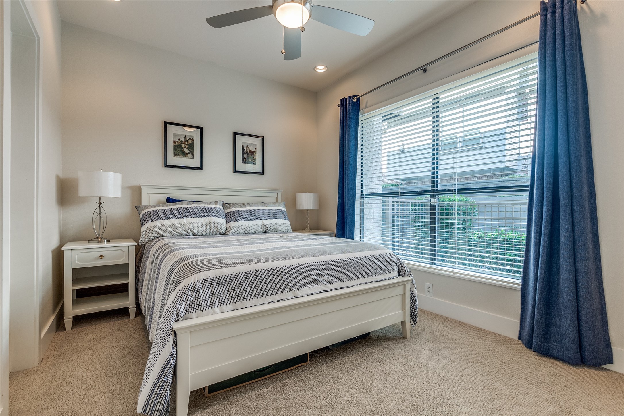 4140 Newton Avenue 17