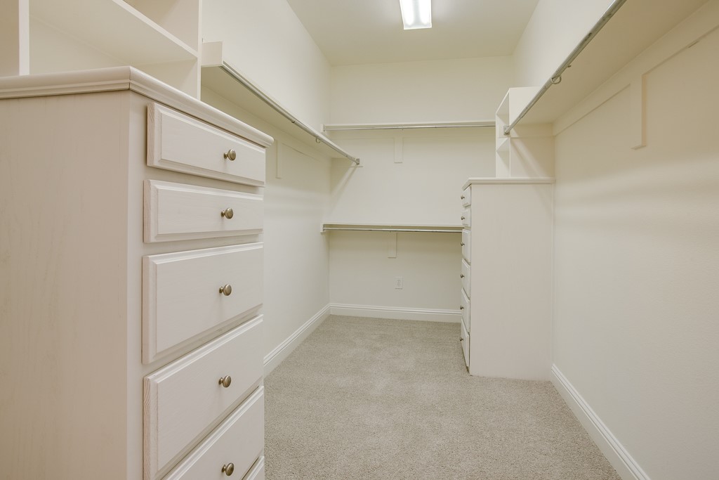 4502 Holland Avenue 206