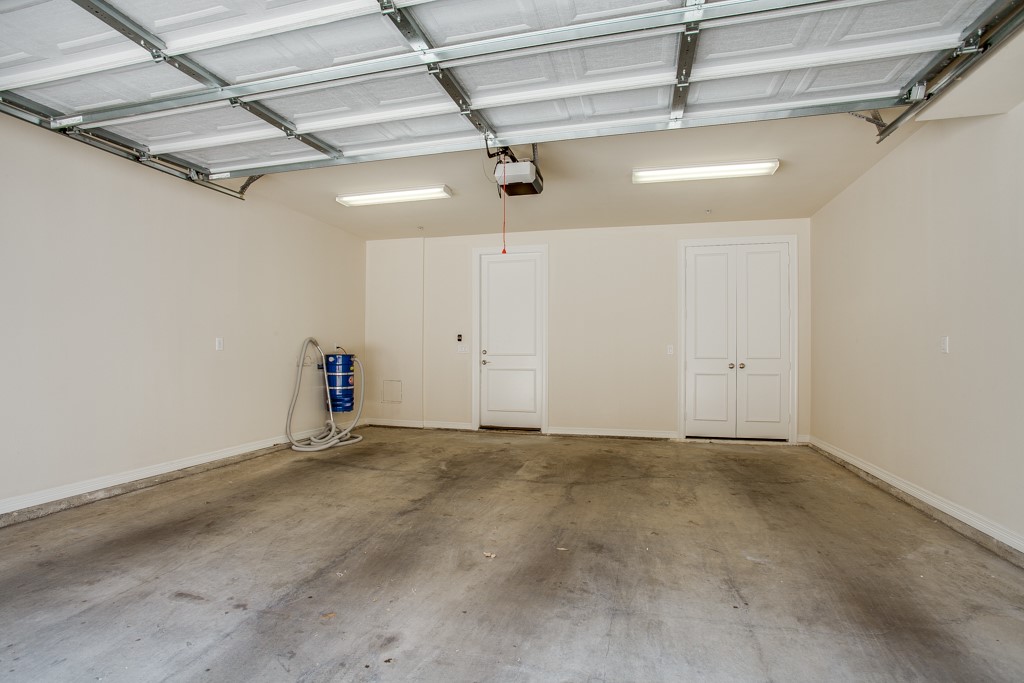 4502 Holland Avenue 206