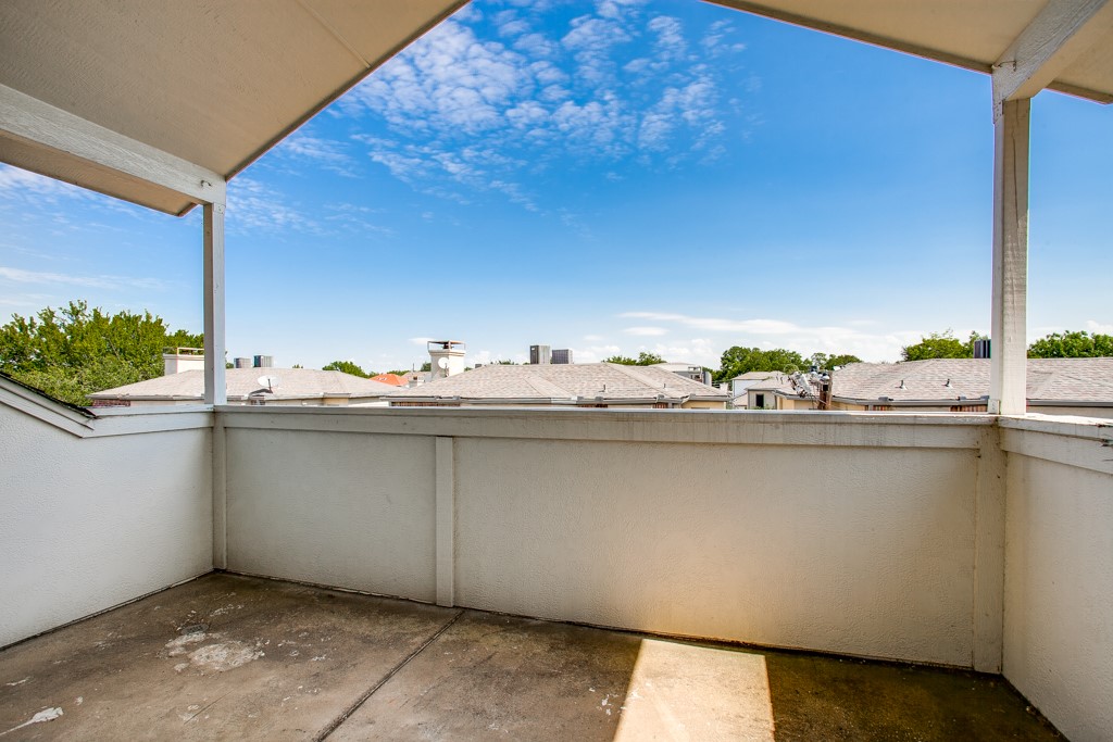 4502 Holland Avenue 206