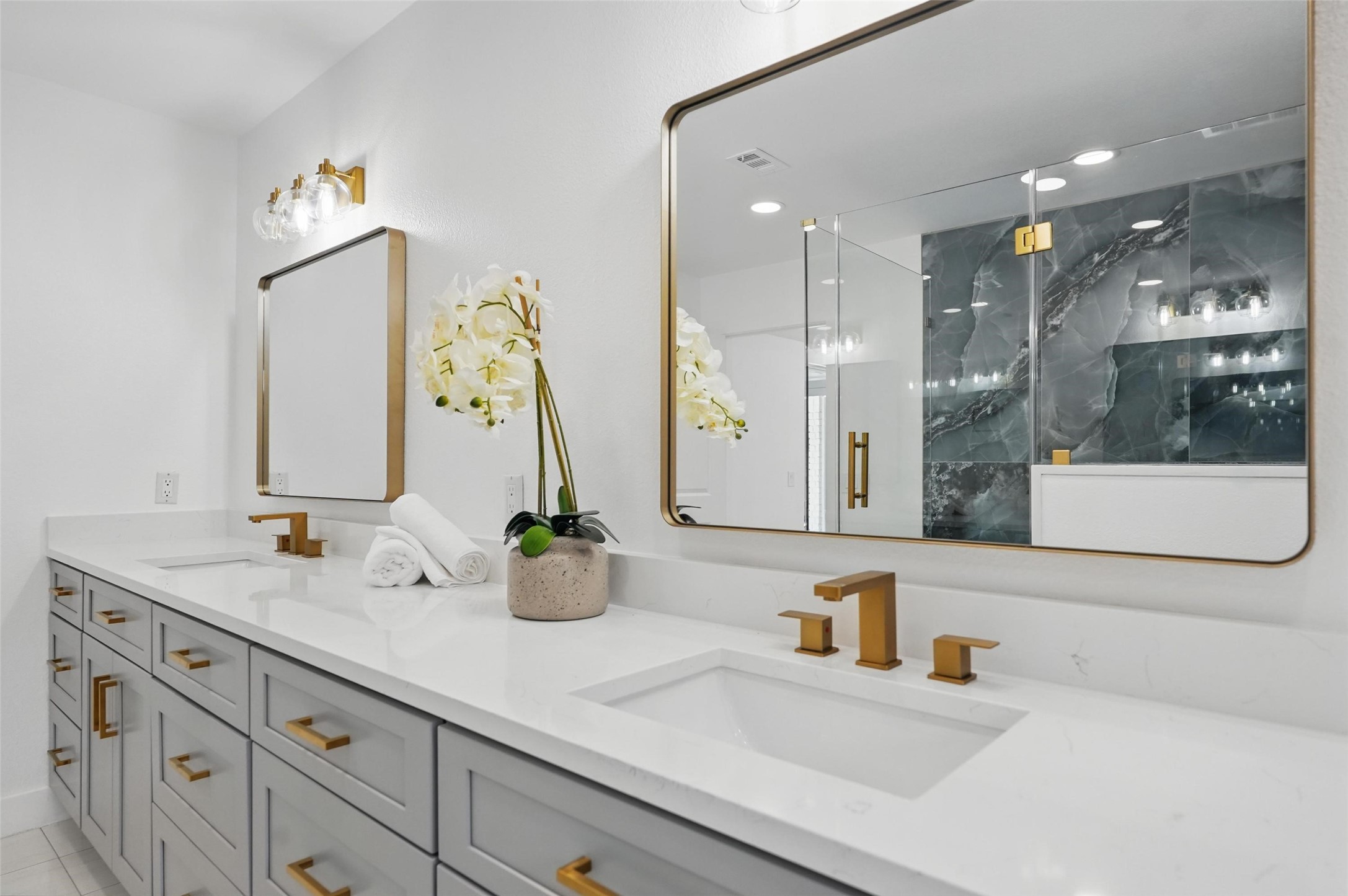 3205 Saint Ives Court