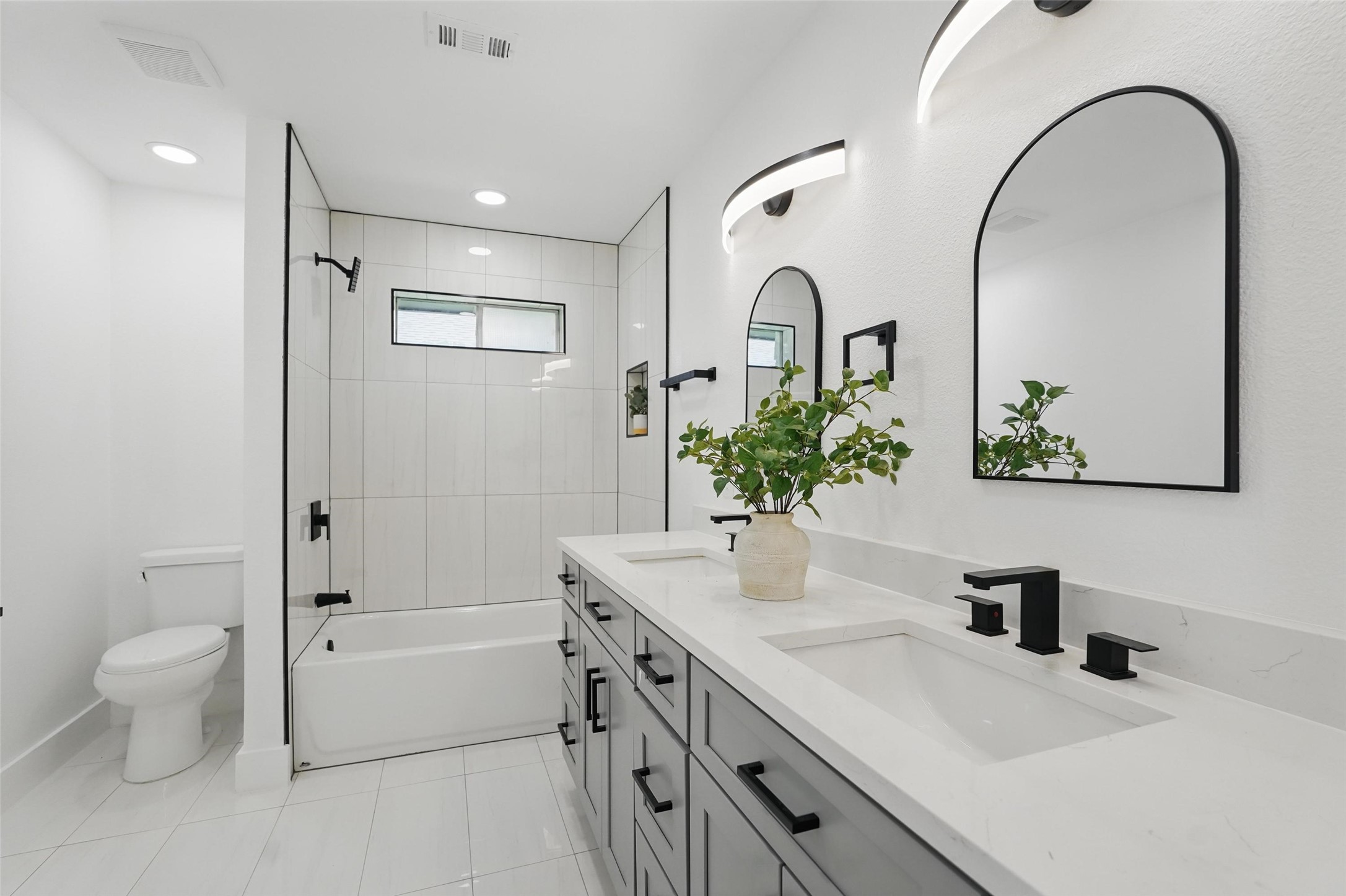 3205 Saint Ives Court