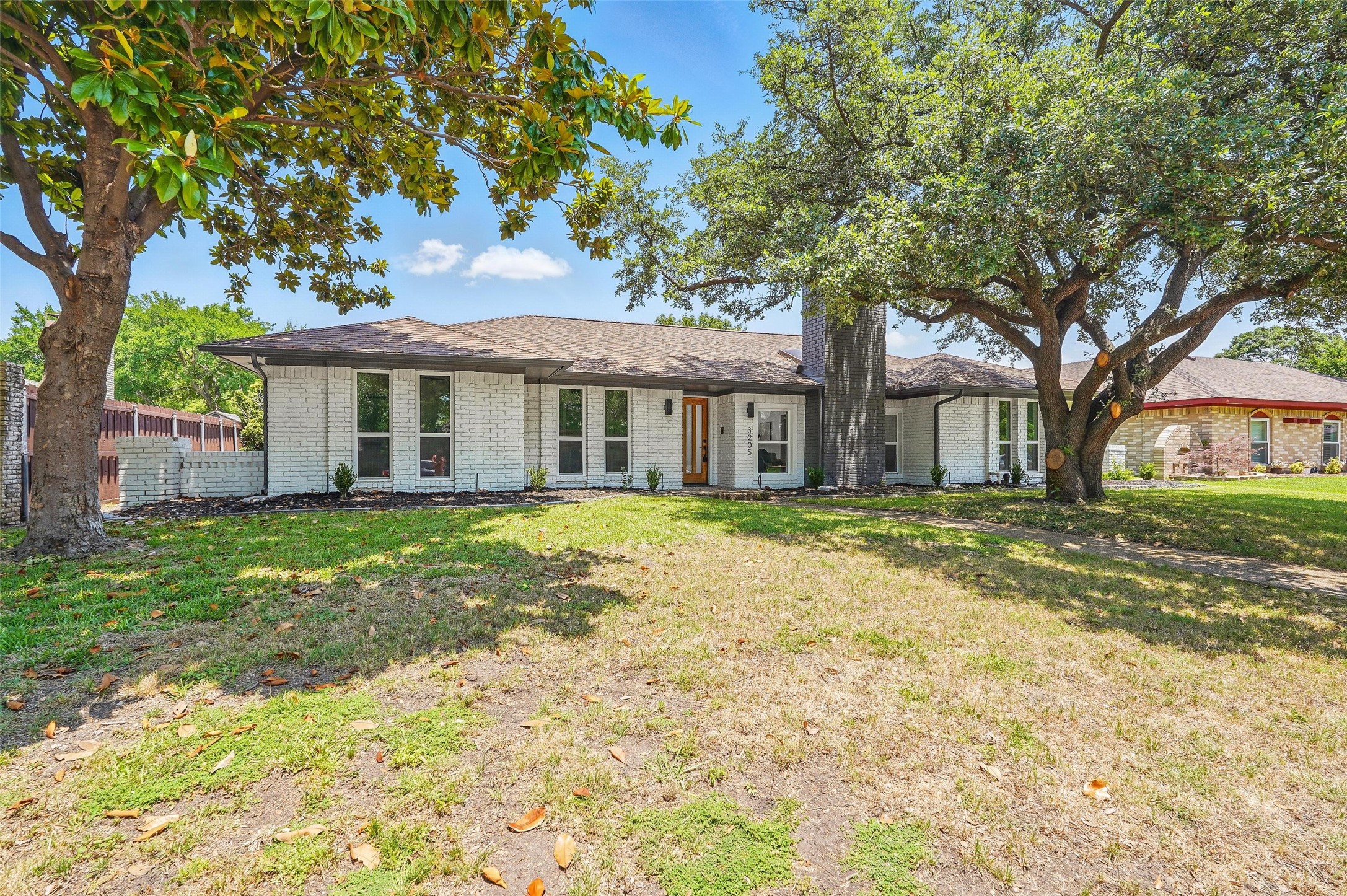 3205 Saint Ives Court