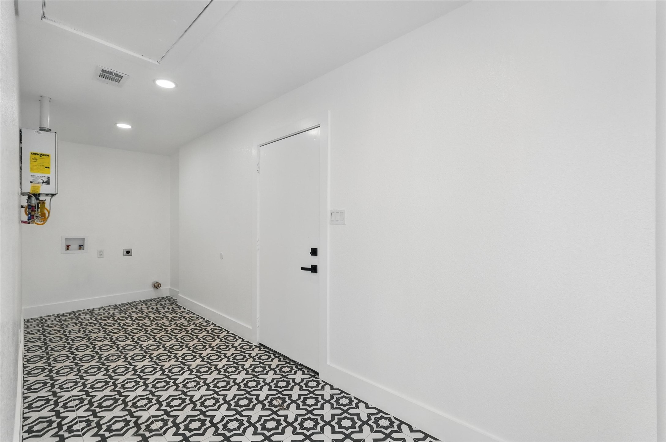 3205 Saint Ives Court